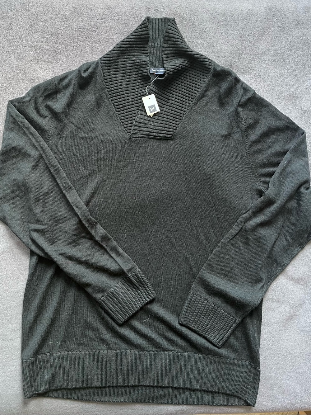 GAP Men's Dark Gray V-Neck Shawl Collar Sweater